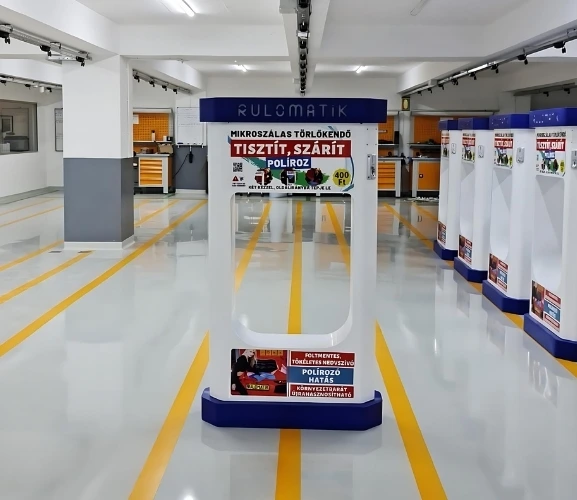 Rulomatik droogdoekautomaat met display en advertentieruimte